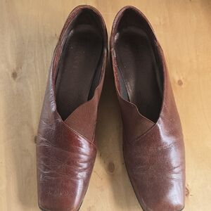 Sesto Meucci Women's Brown Leather Slip-Ons